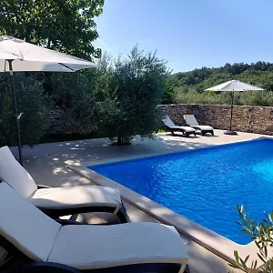 2* Guest house Konoba Pjero